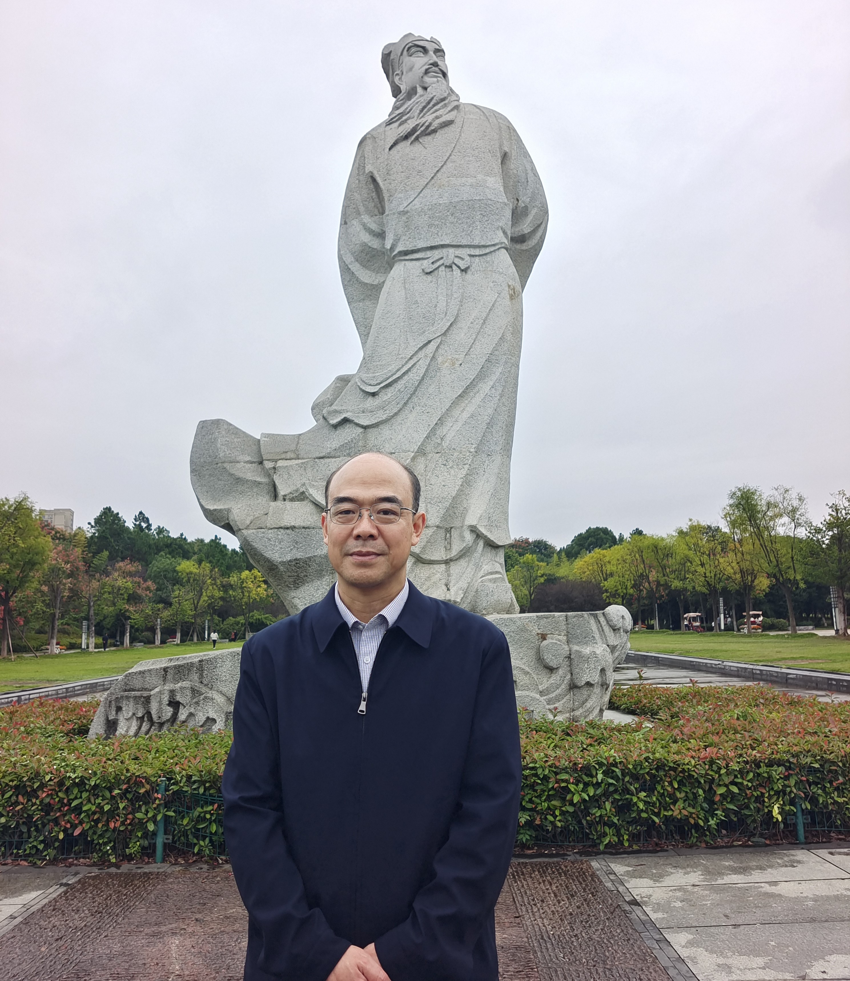 布衣官道主角张青云的履历